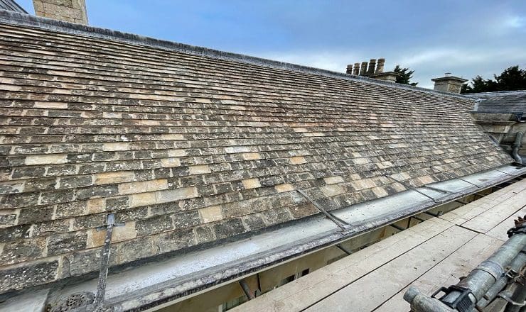 Traditional Collyweston roof