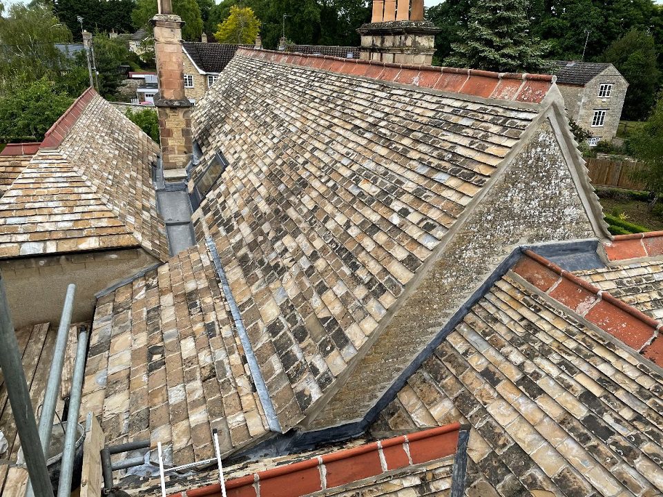 Collyweston stone slate roof